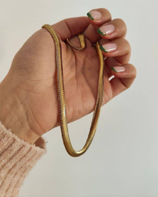 Thick Serpent Necklace