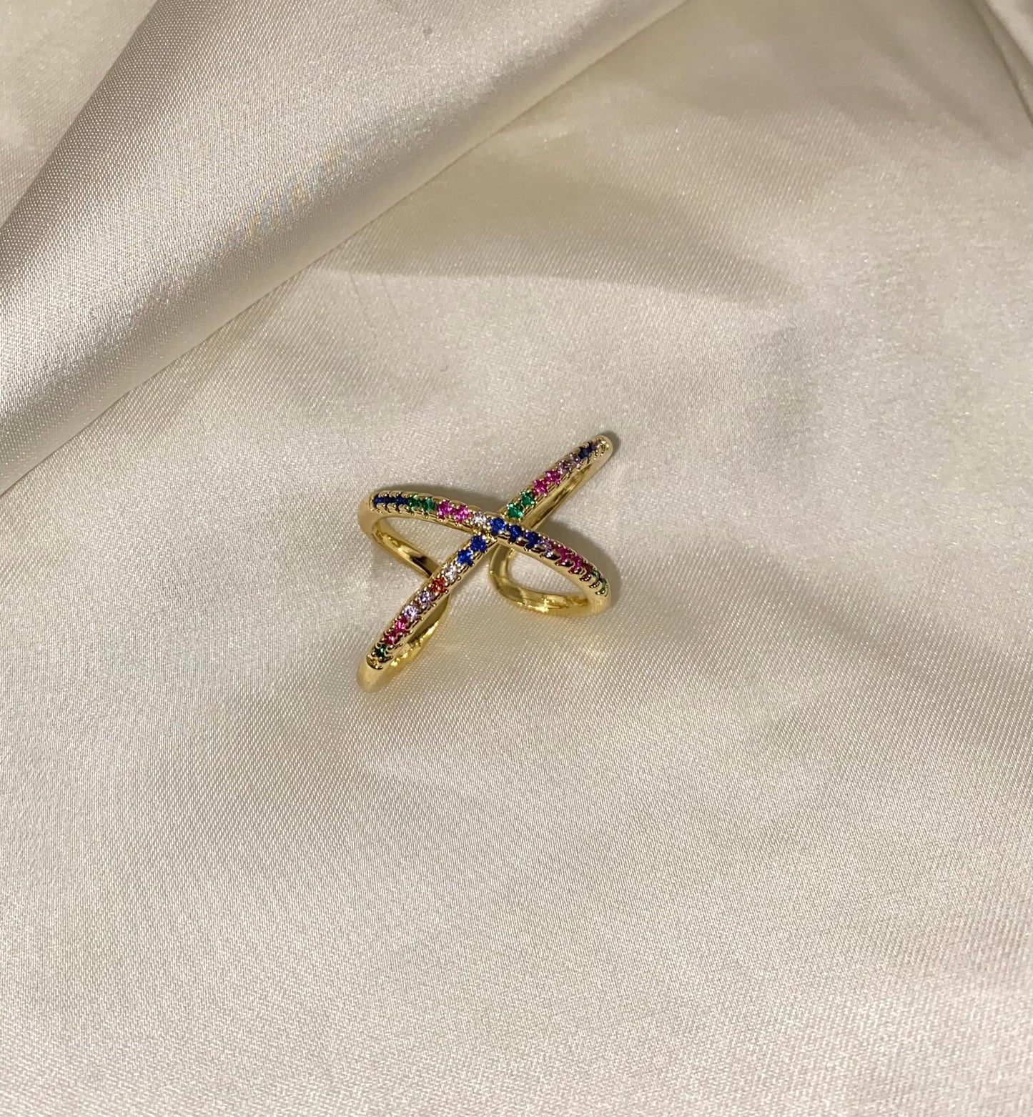 Colored Cross Ring