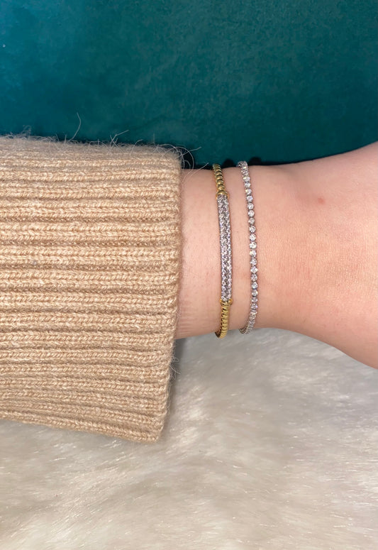 Eterna Glow Bangle
