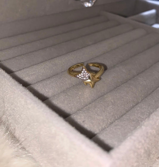 Azaleia Ring
