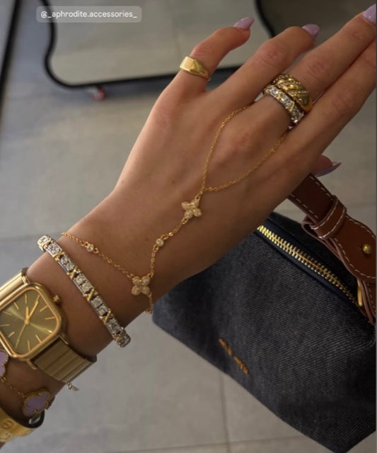 Diora Hand Chain