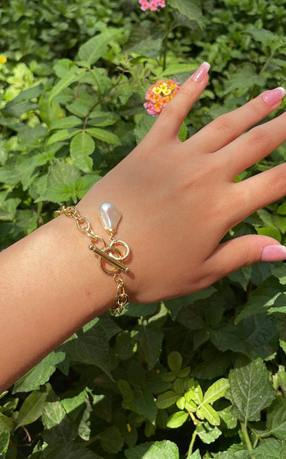 Pearl Chain Bracelet