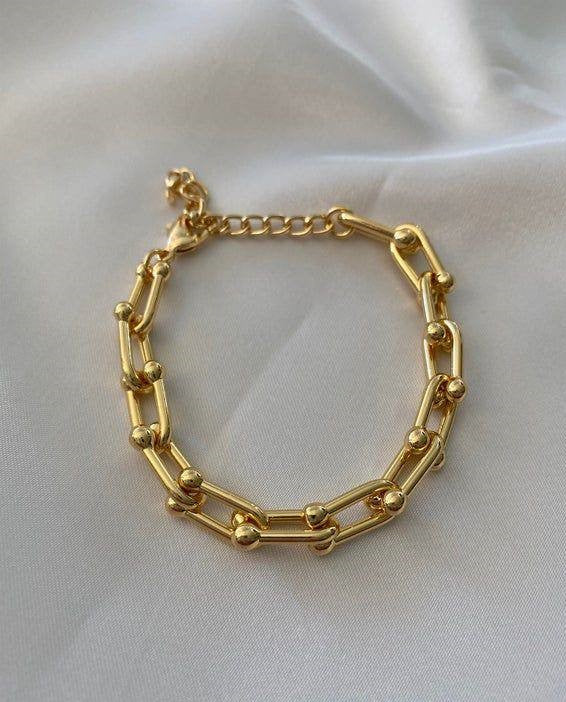 U Shape Chain Bracelet