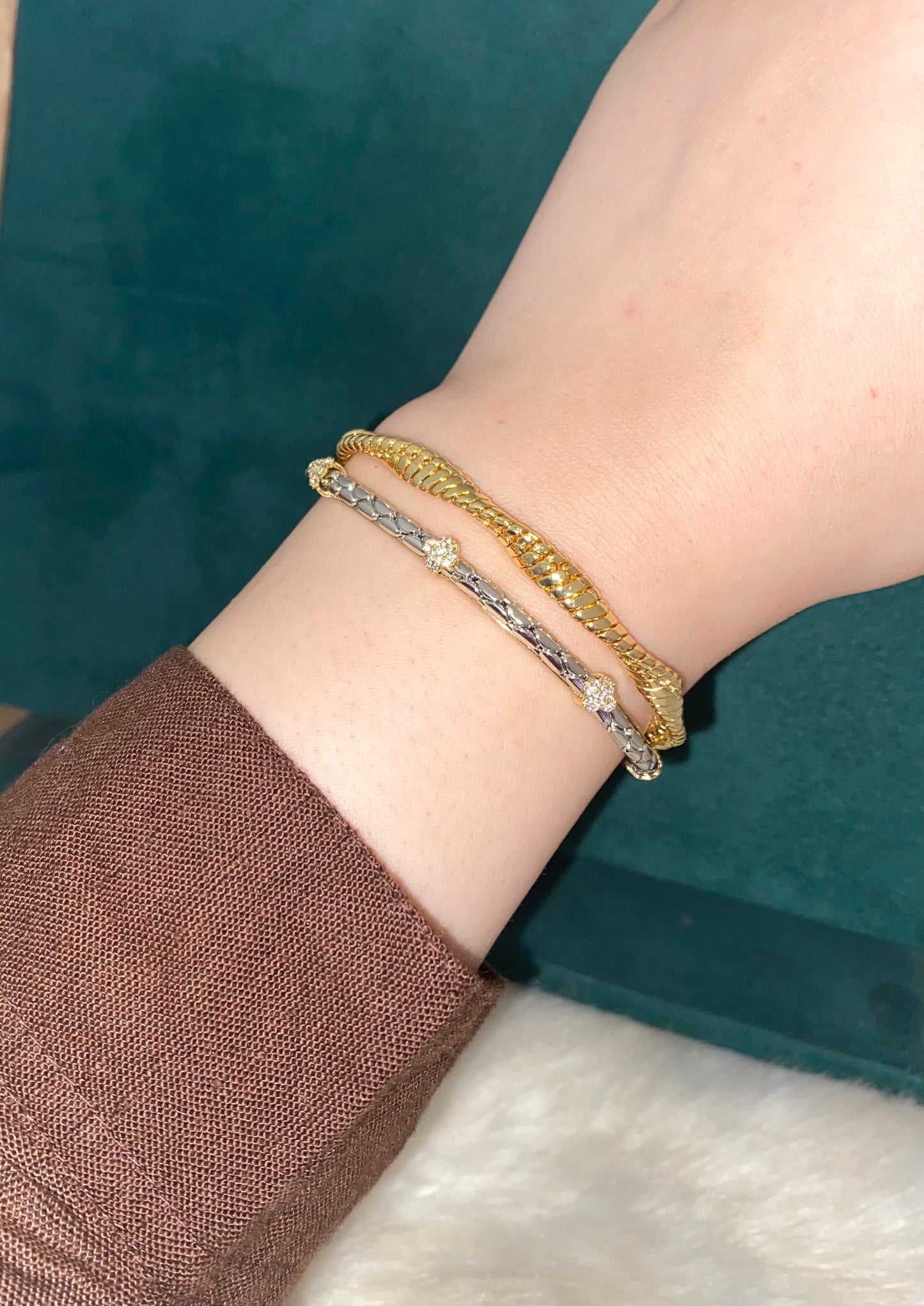 Bare Glow Bangle