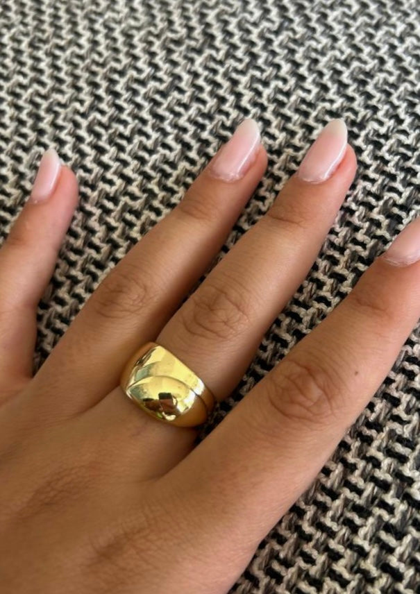 Plain Gold Chunky Ring