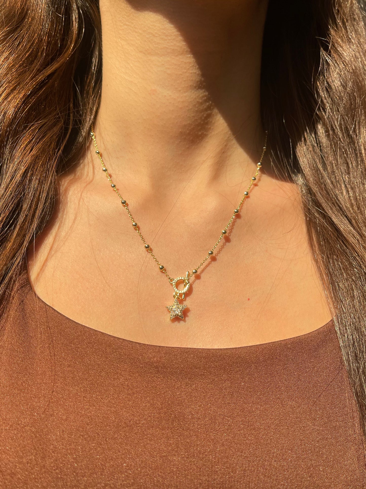 Star round lock Necklace