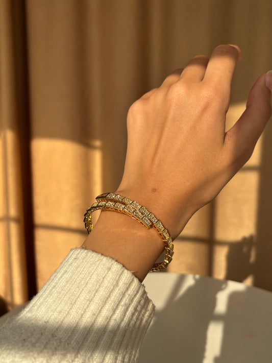 Glimora Gold Bangle