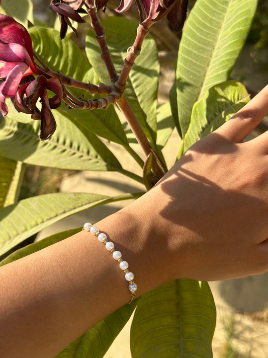 Golden Pearl Bracelet
