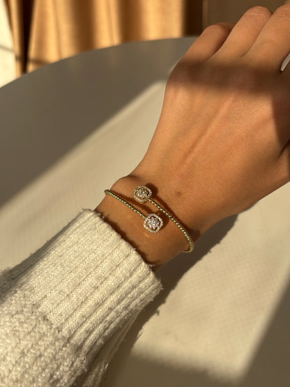 Criss Cross Gold Bangle