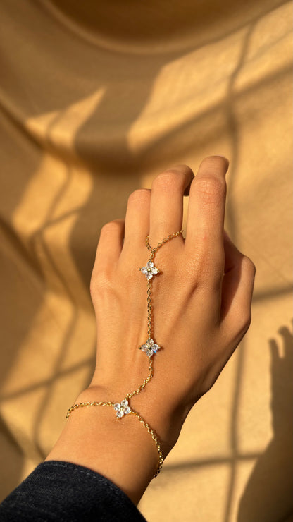 Mini Floral Hand Chain