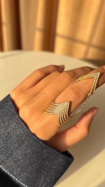 Vera Linked Ring