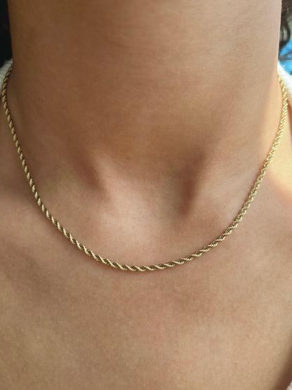 Thin Rope Necklace Gold