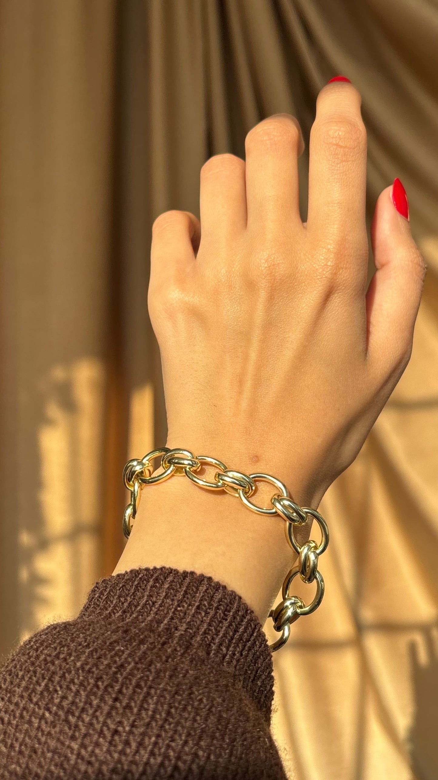سوار رويا تشاين