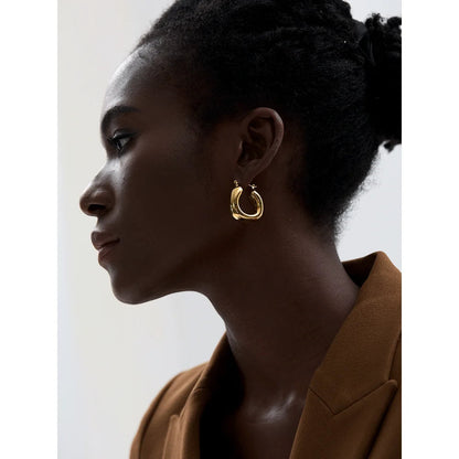 Kaia Hoop Earrings