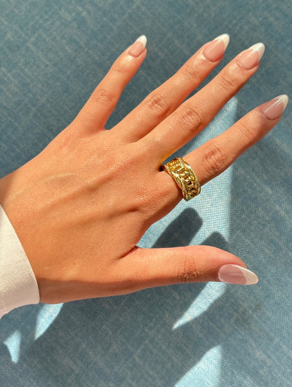 Maison Chain Ring