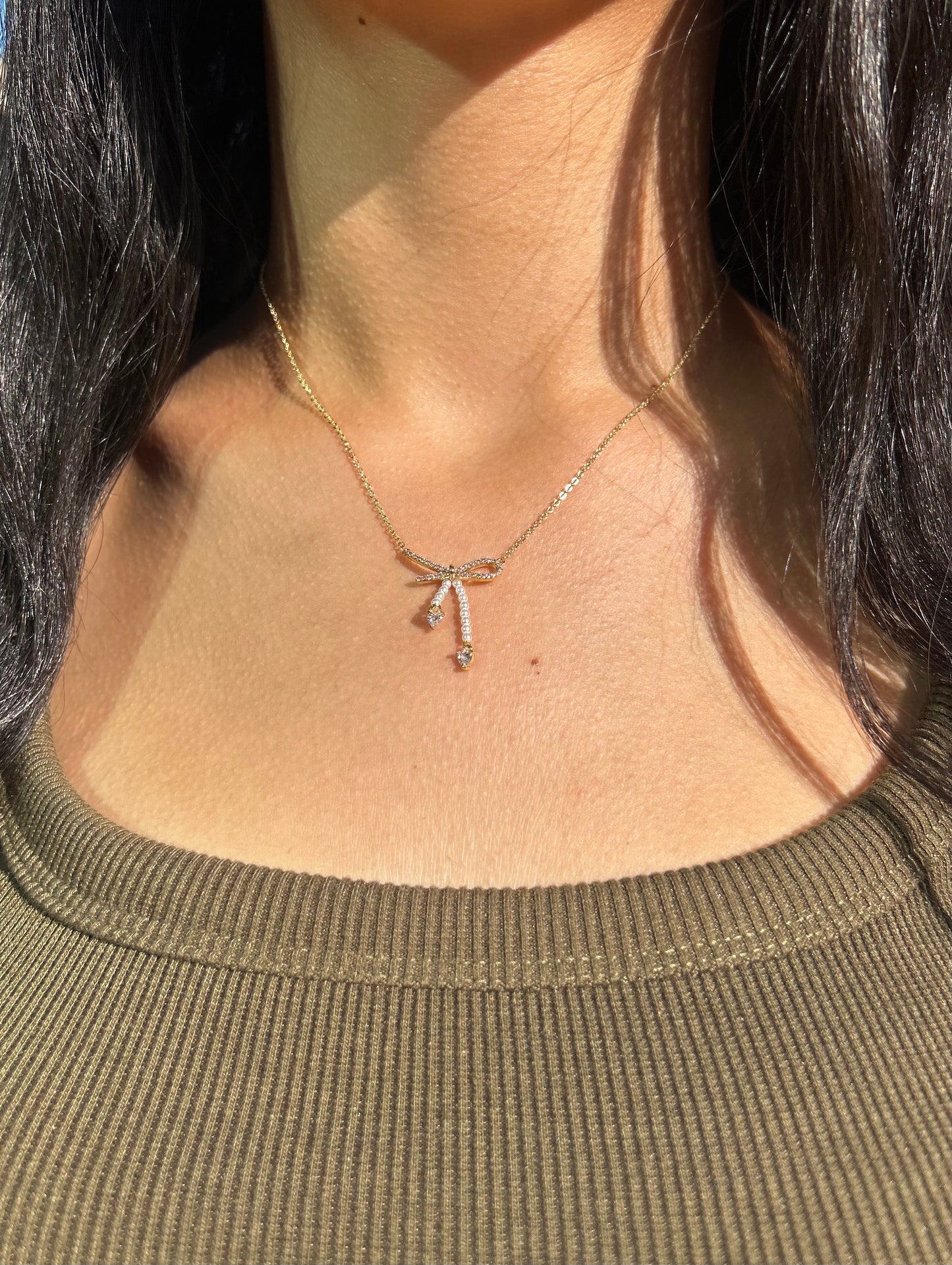 Pearl Bow Necklace