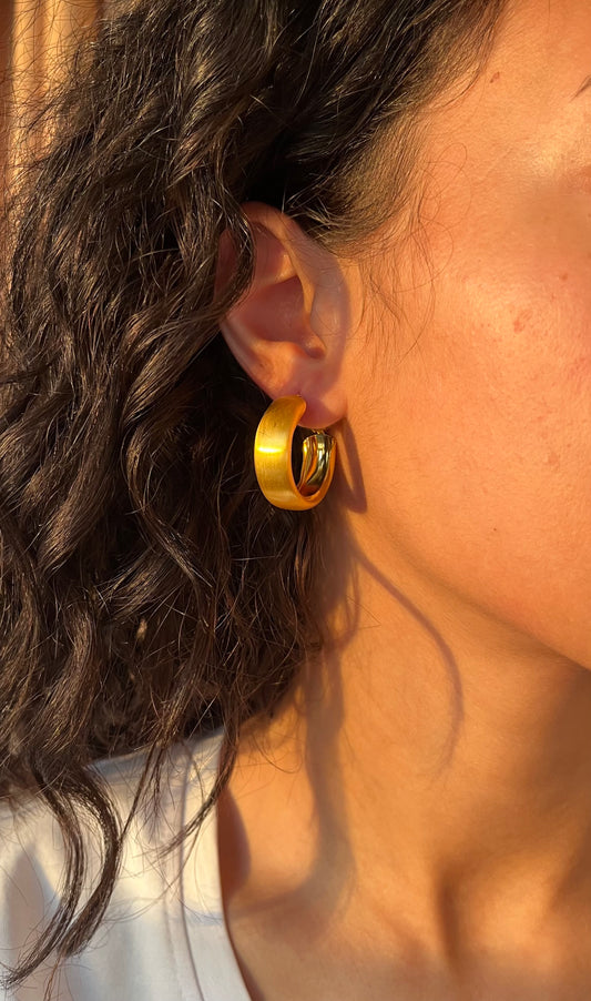 Sera Bold Hoop Earrings
