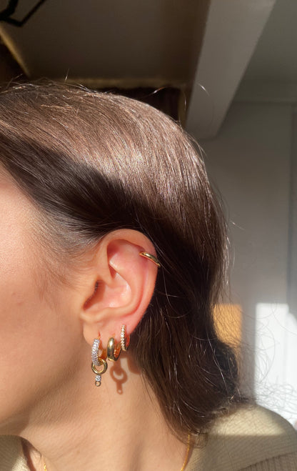 Glossy Diamonds hoop Earrings