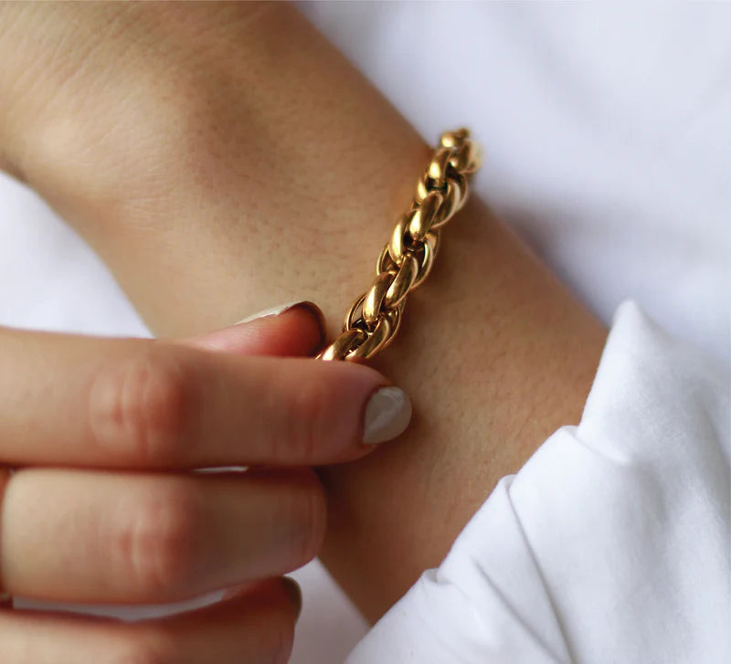 Anne Gold Chunky Bracelet