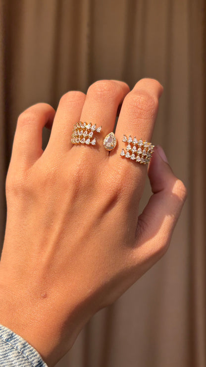 Elia Ring