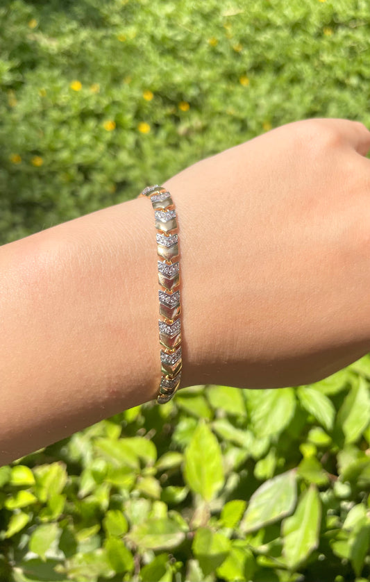 Lumora Bracelet