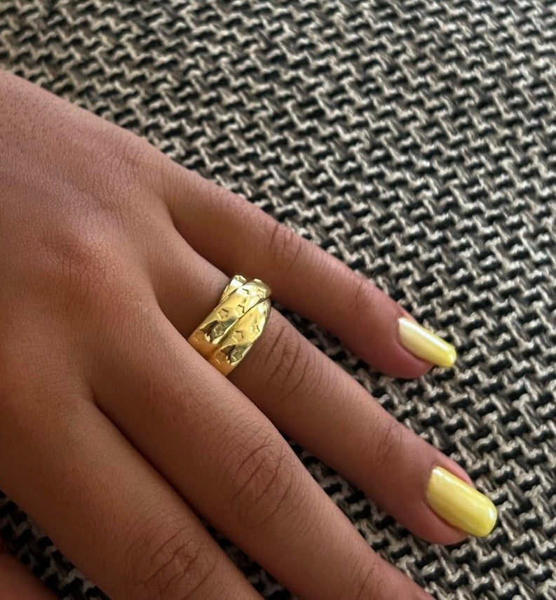 Stars Chunky Gold Ring