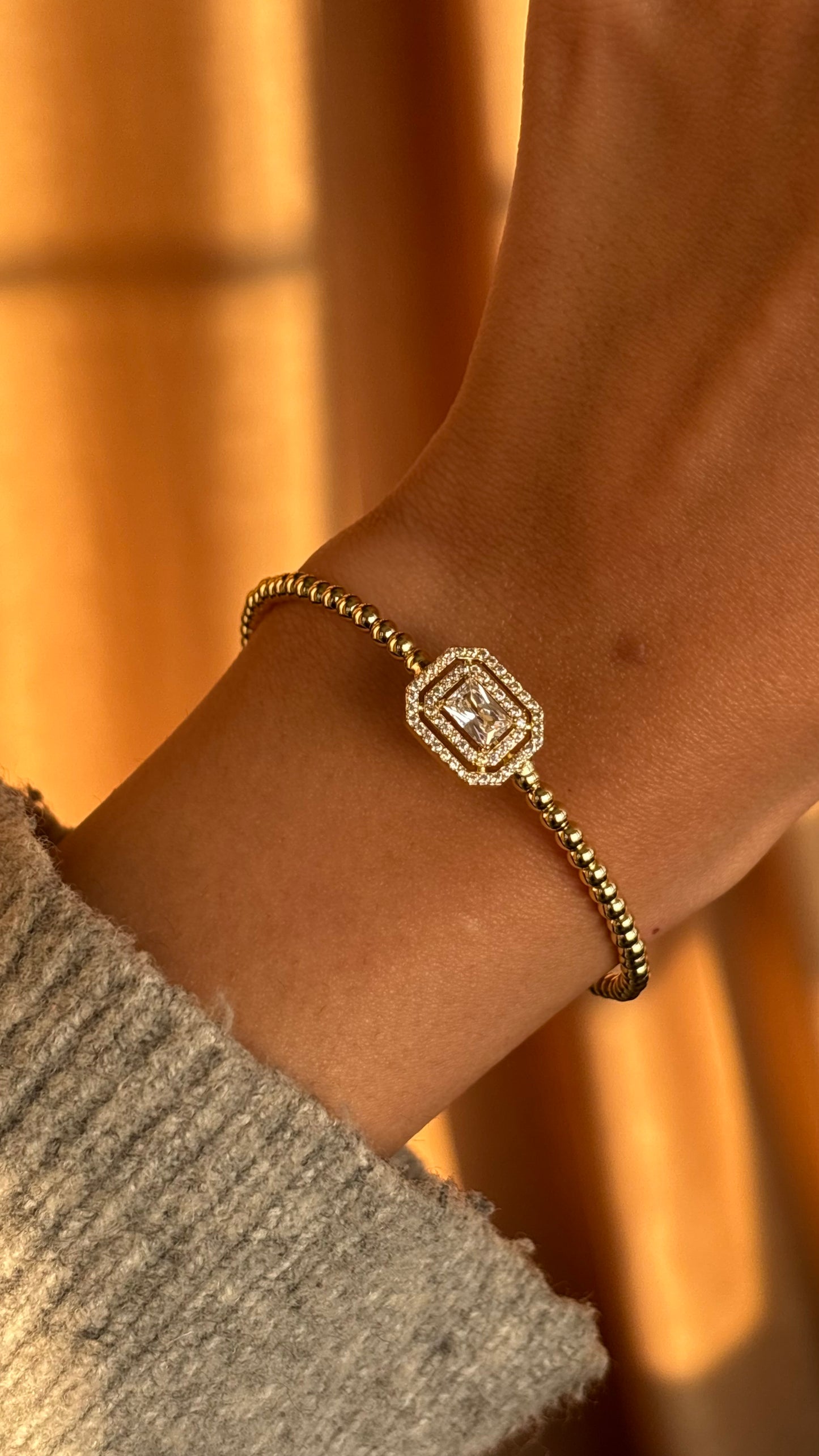 Single baguette bangle