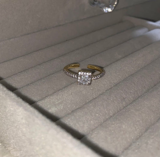 Zaphira Ring