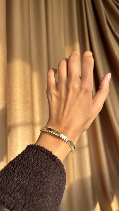 Soft Glow Bangle
