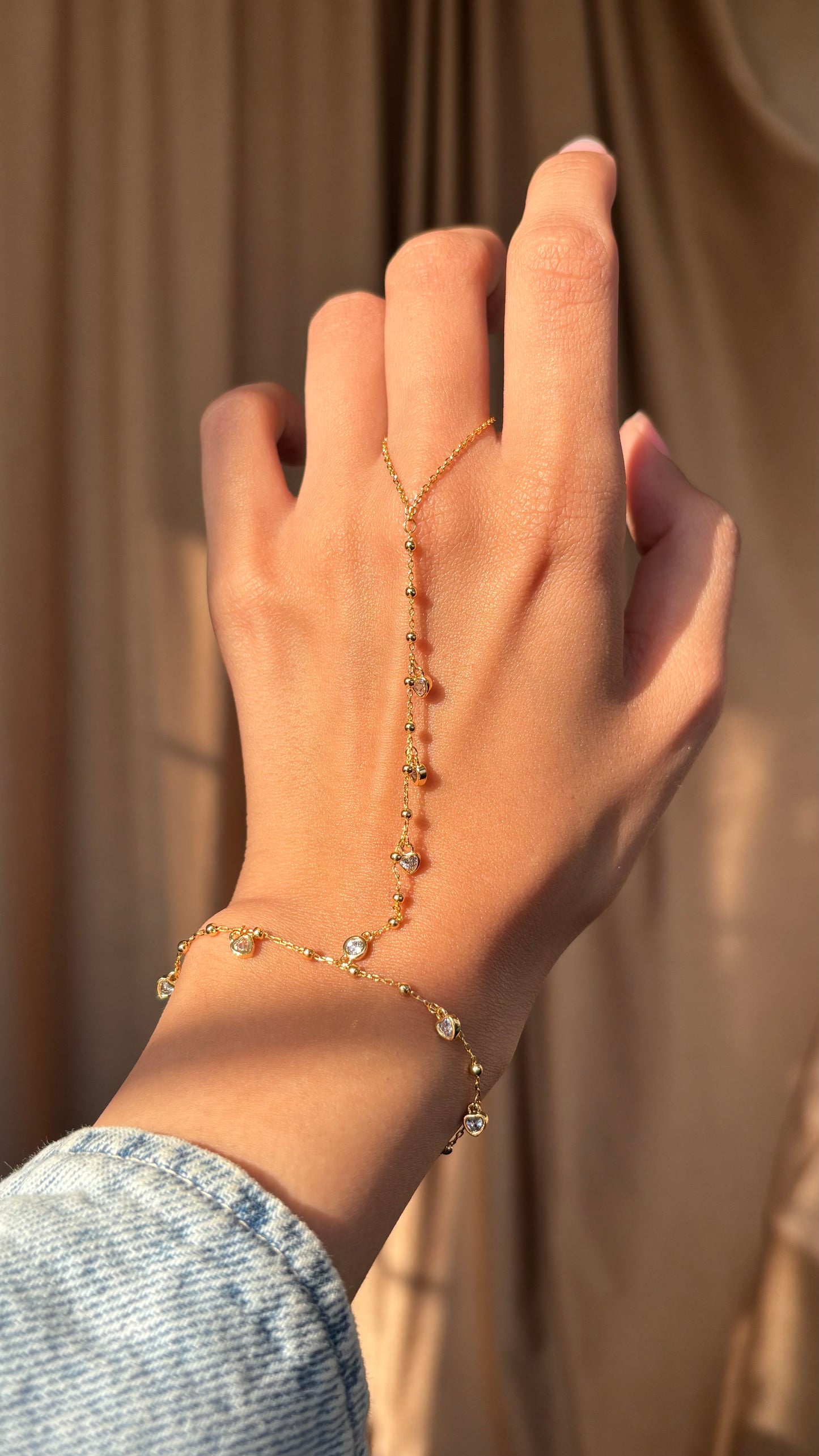 Amore Hand chain