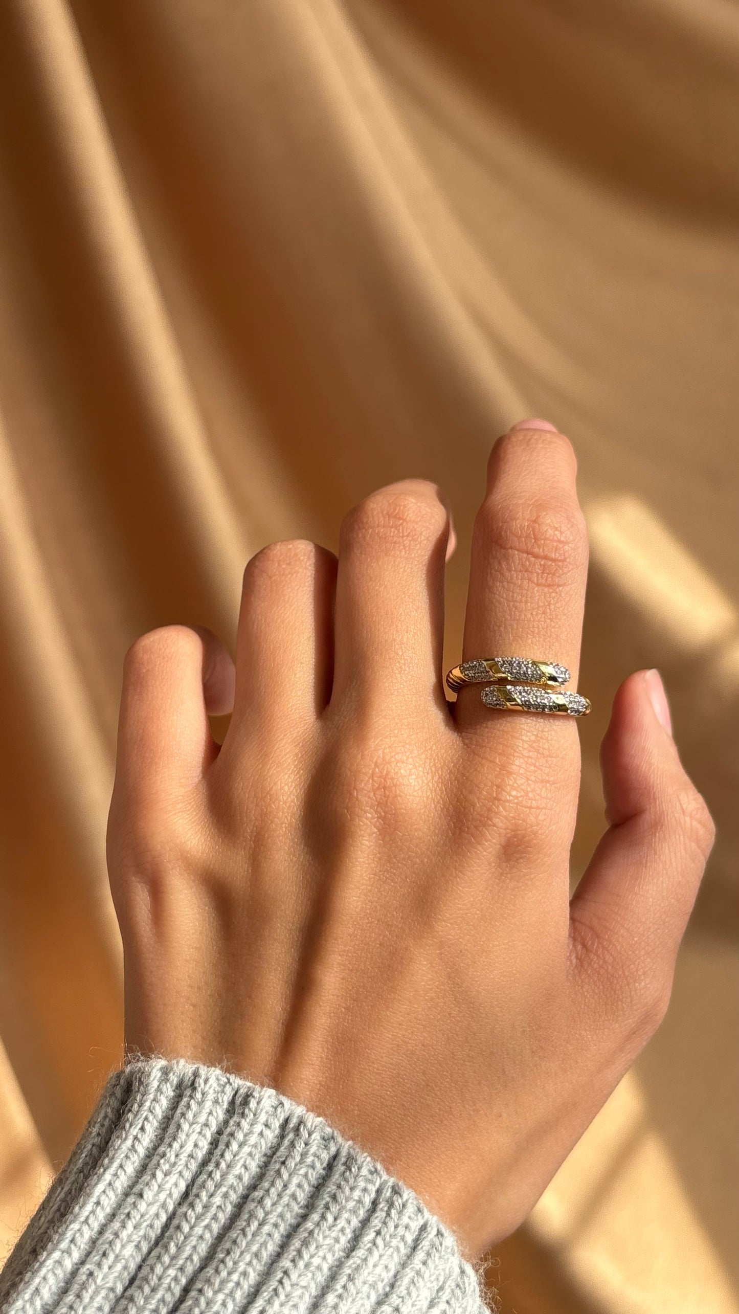 Golden Aura Ring