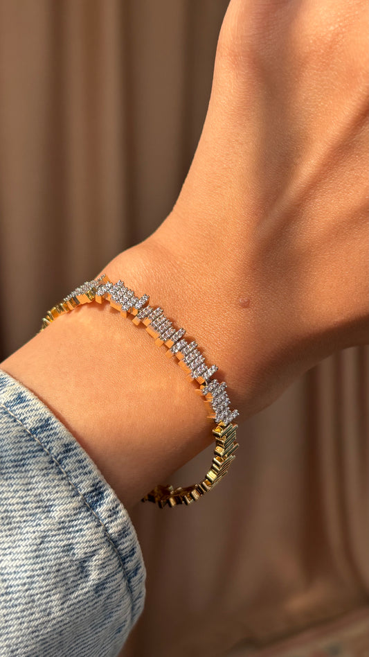 Avel gold bracelet