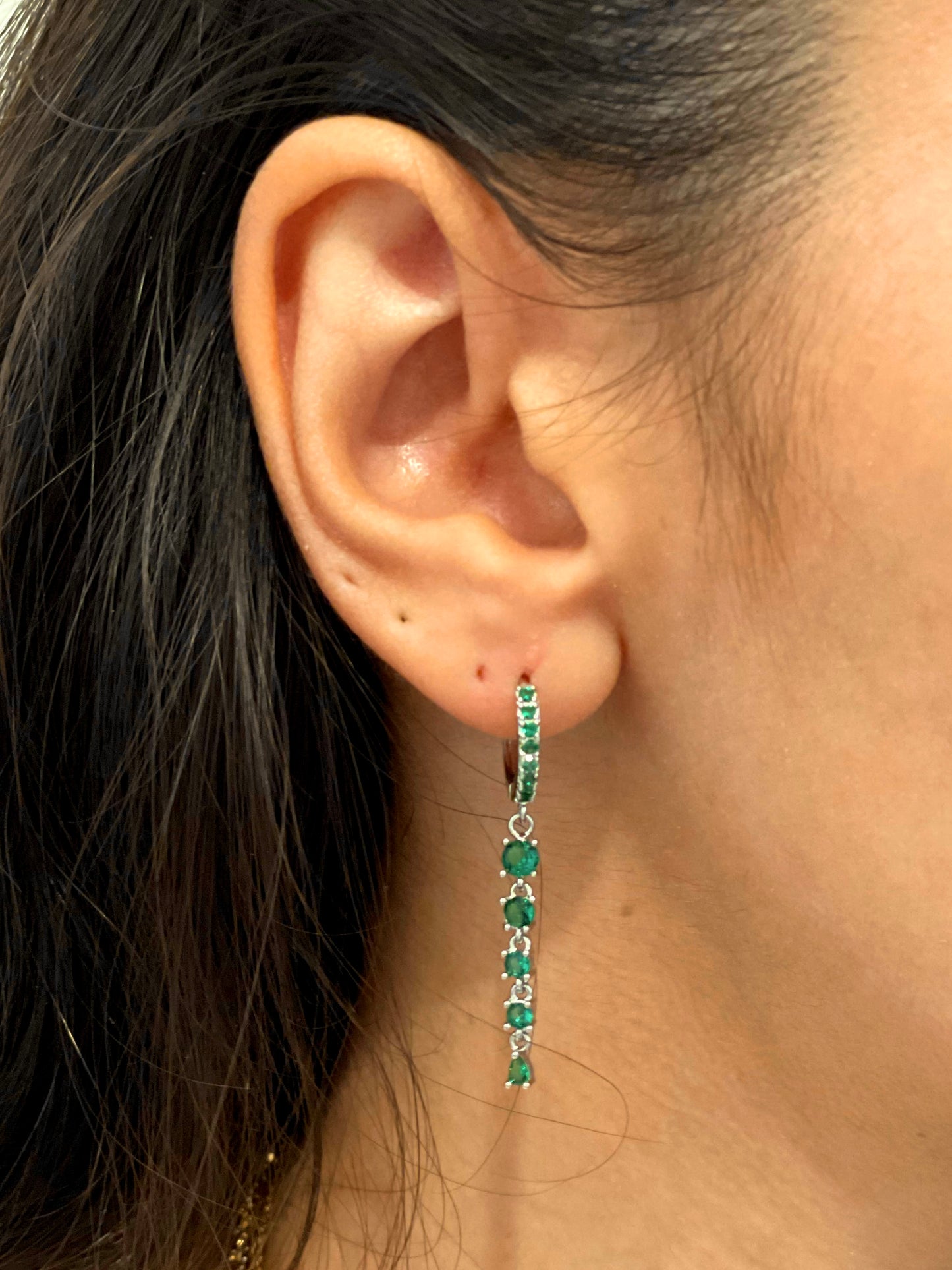 مجموعة الثقب (2)