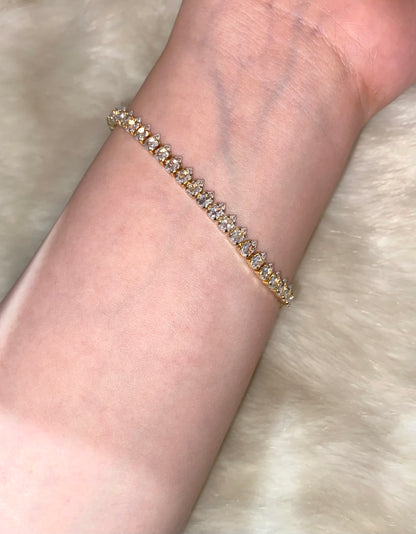 Pear Tennis Bracelet Gold