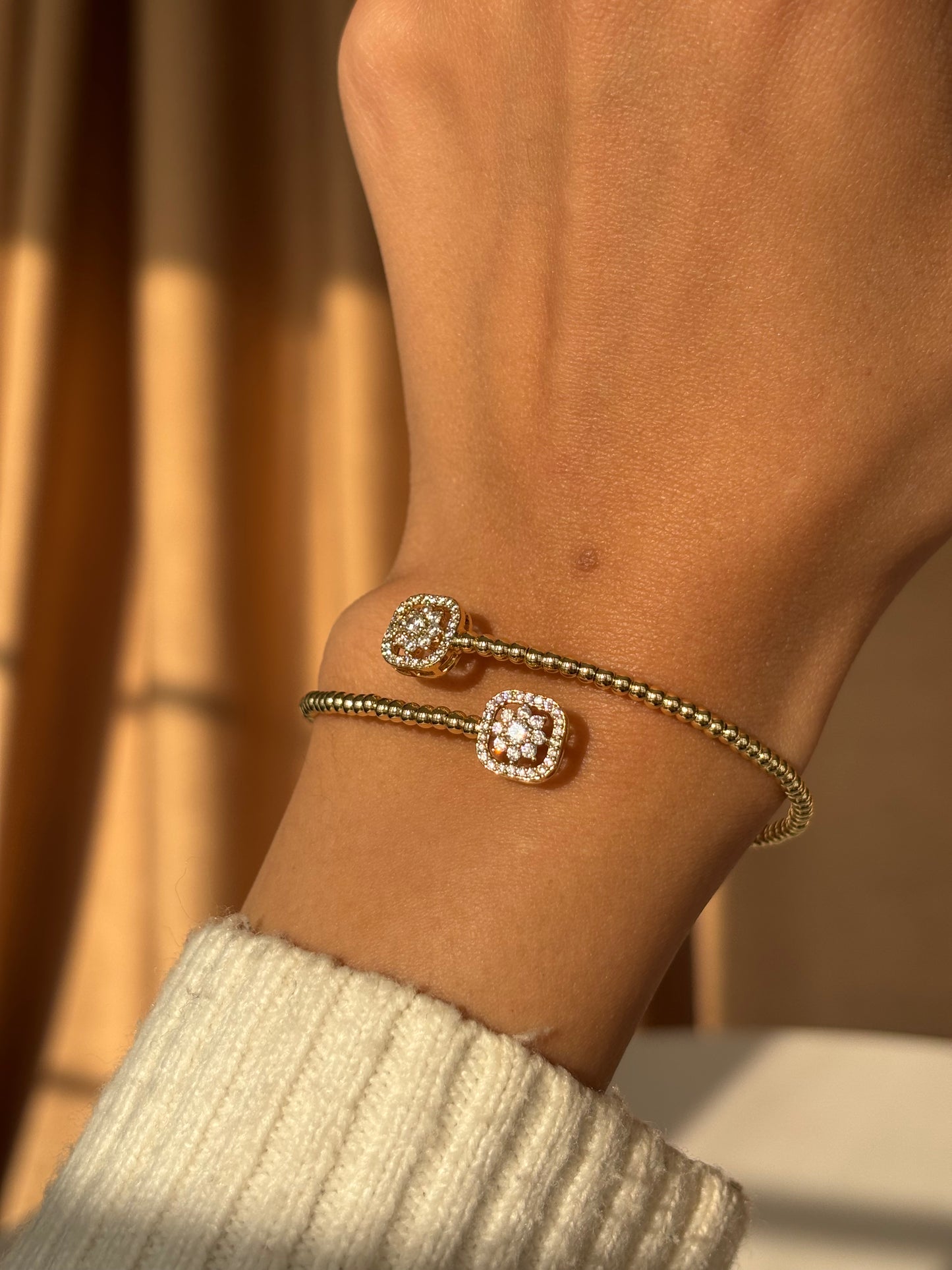 Criss Cross Gold Bangle