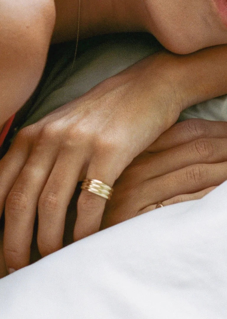 Layered Ellipse Ring