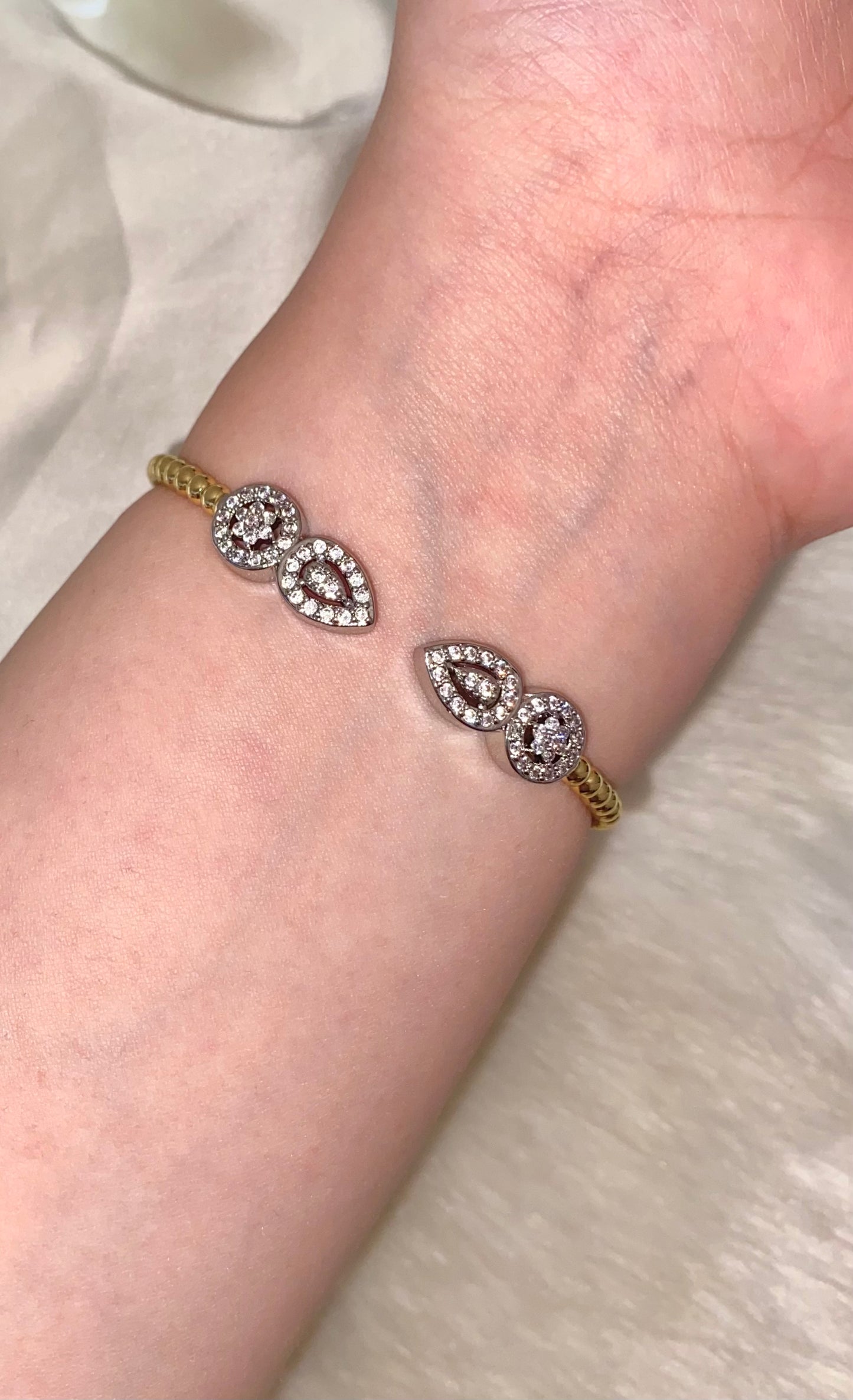 Double Diamond Gold Bangle