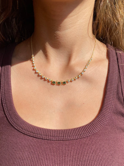 Zaria emerged green Necklace