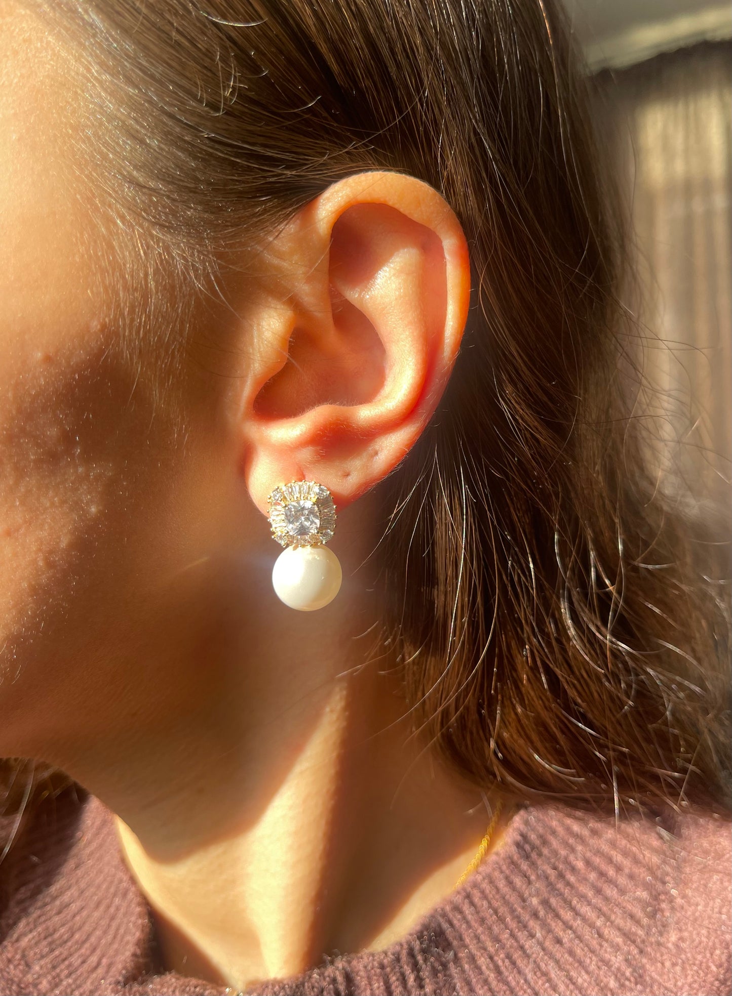 Ria Gold Earrings