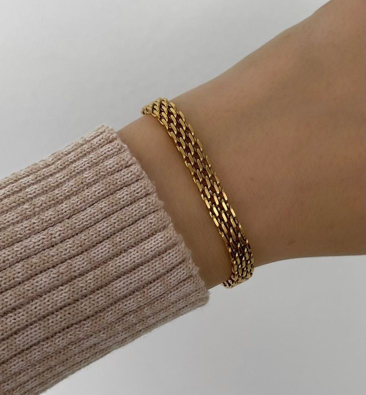 Afra Gold Bracelet