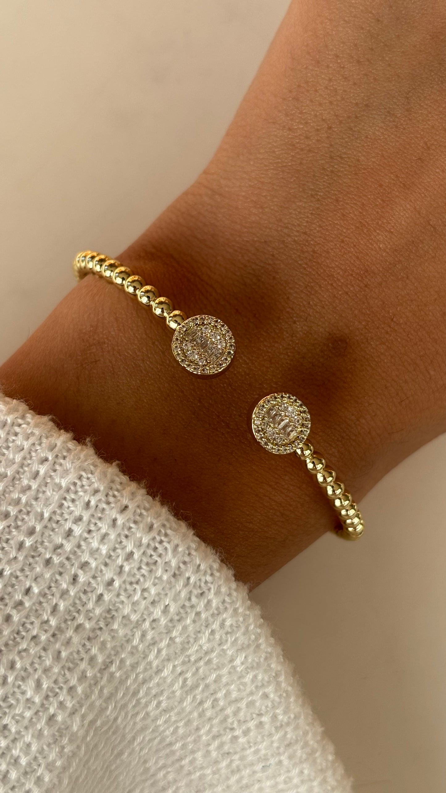 Round diamond bracelet