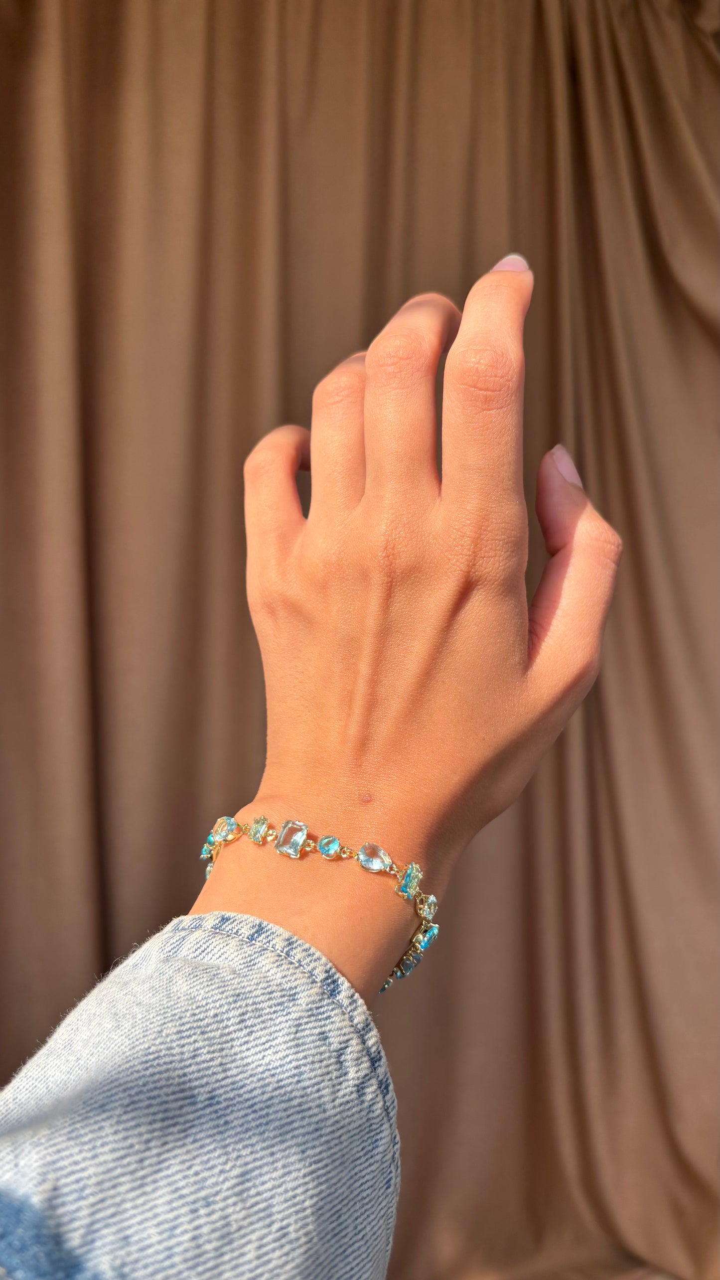 Blue diamonds bracelet