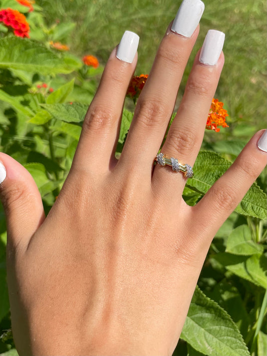 Loop Gold Ring