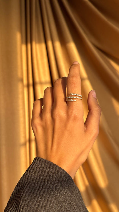 Twist Tennis Gold Ring
