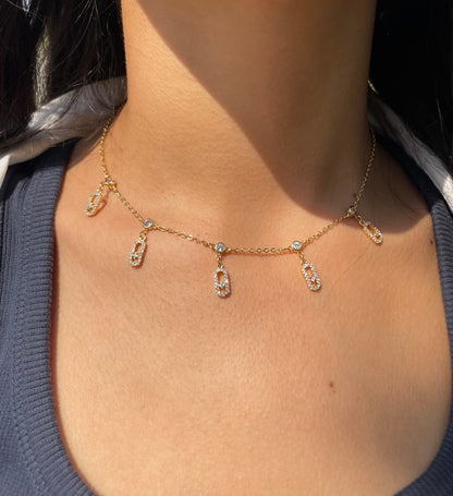 Move Choker gold Necklace