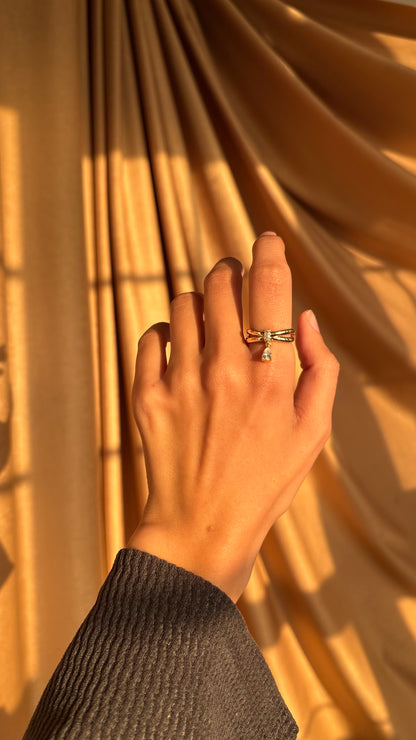 Diva Tear Drop Ring