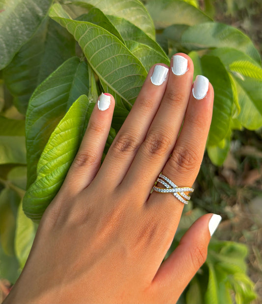 Criss Cross Ring