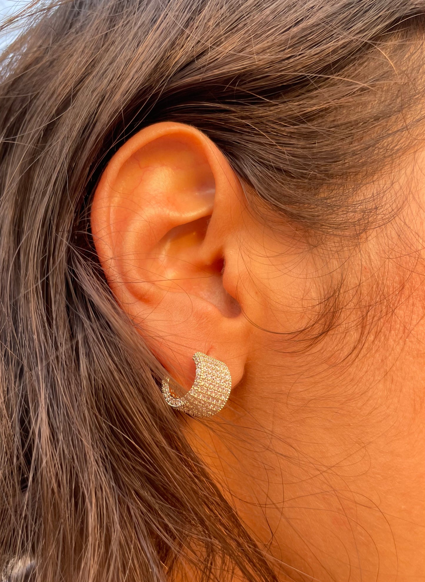 أقراط ألماس دائرية