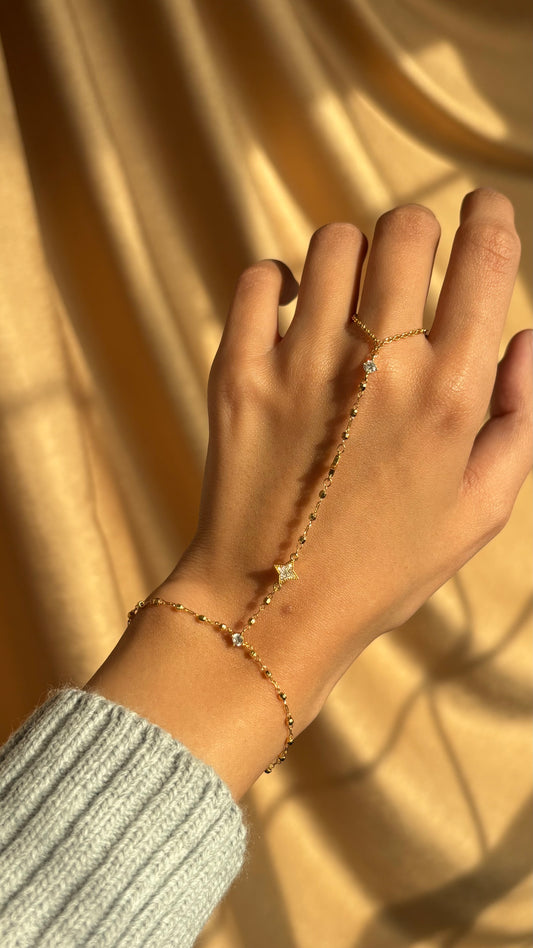 Venus Starburst Hand Chain