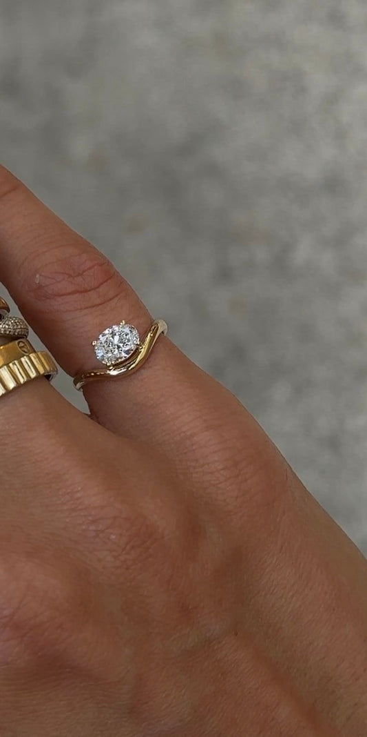 Diamond Wave Pinky Ring